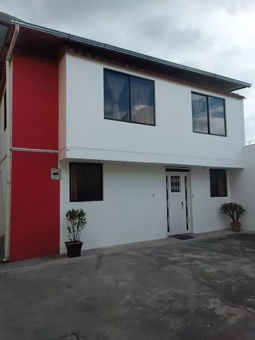 Appartamento Departamento, Cerca Al Terminal Quitumbe Quito 0*,